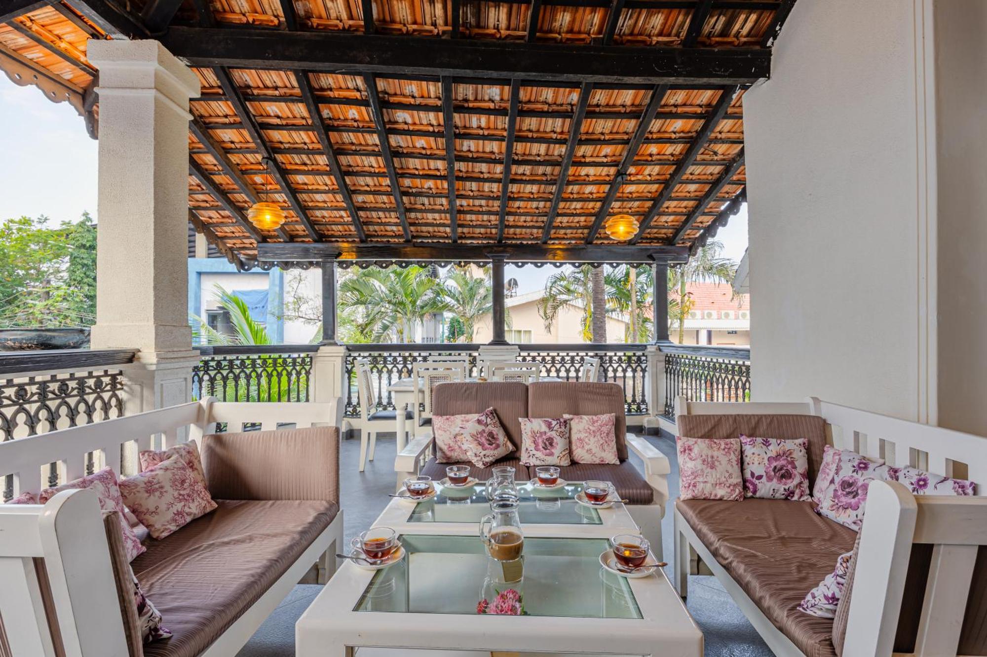Elivaas 4 Bhk Villa Near Beach With Private Pool & Bar - Casa Boa Vida Candolim Exterior foto